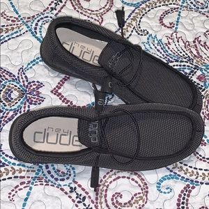 Brand new size 10 men’s hey dudes